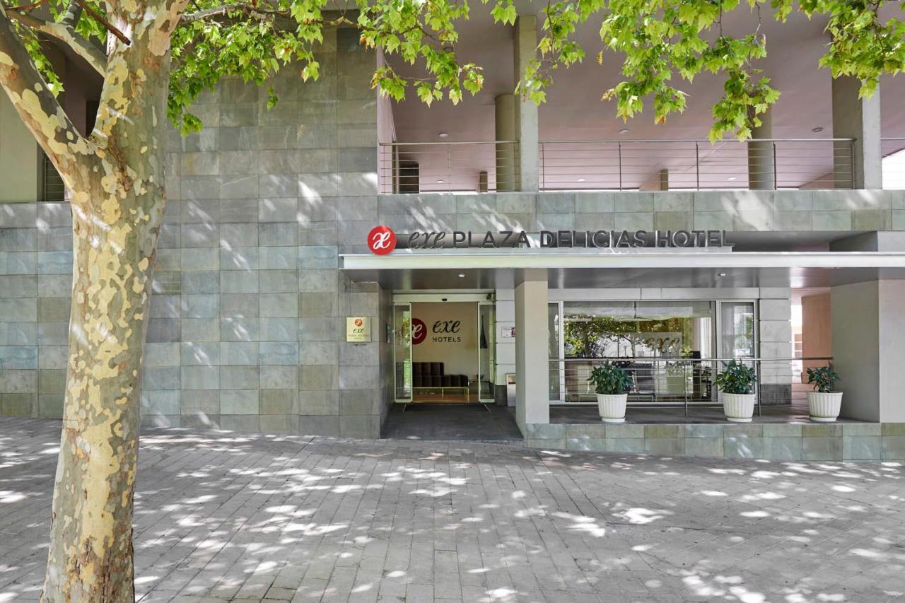 Exe Plaza Delicias Hotel